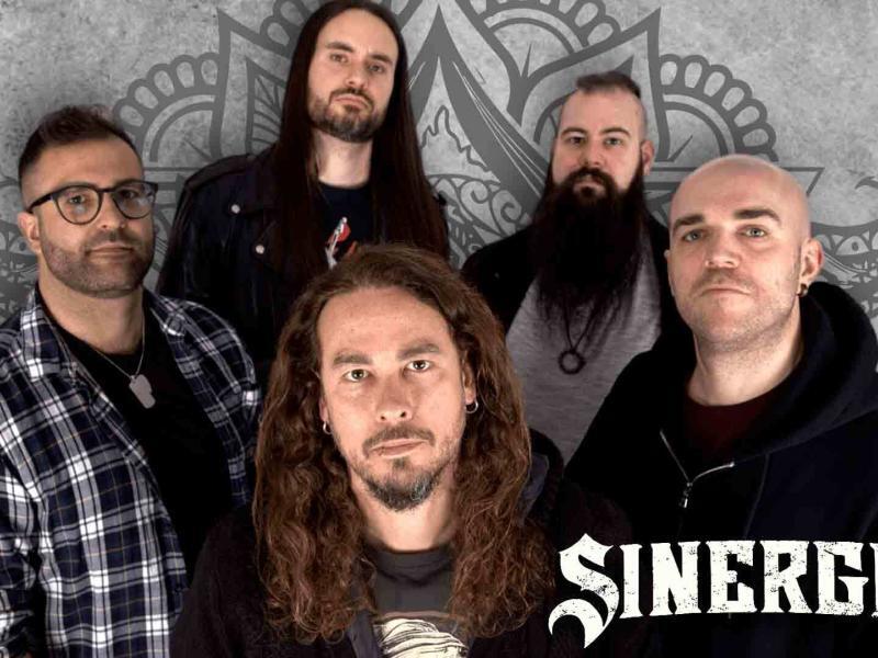 Sinergia estrena videoclip “Sin Control”