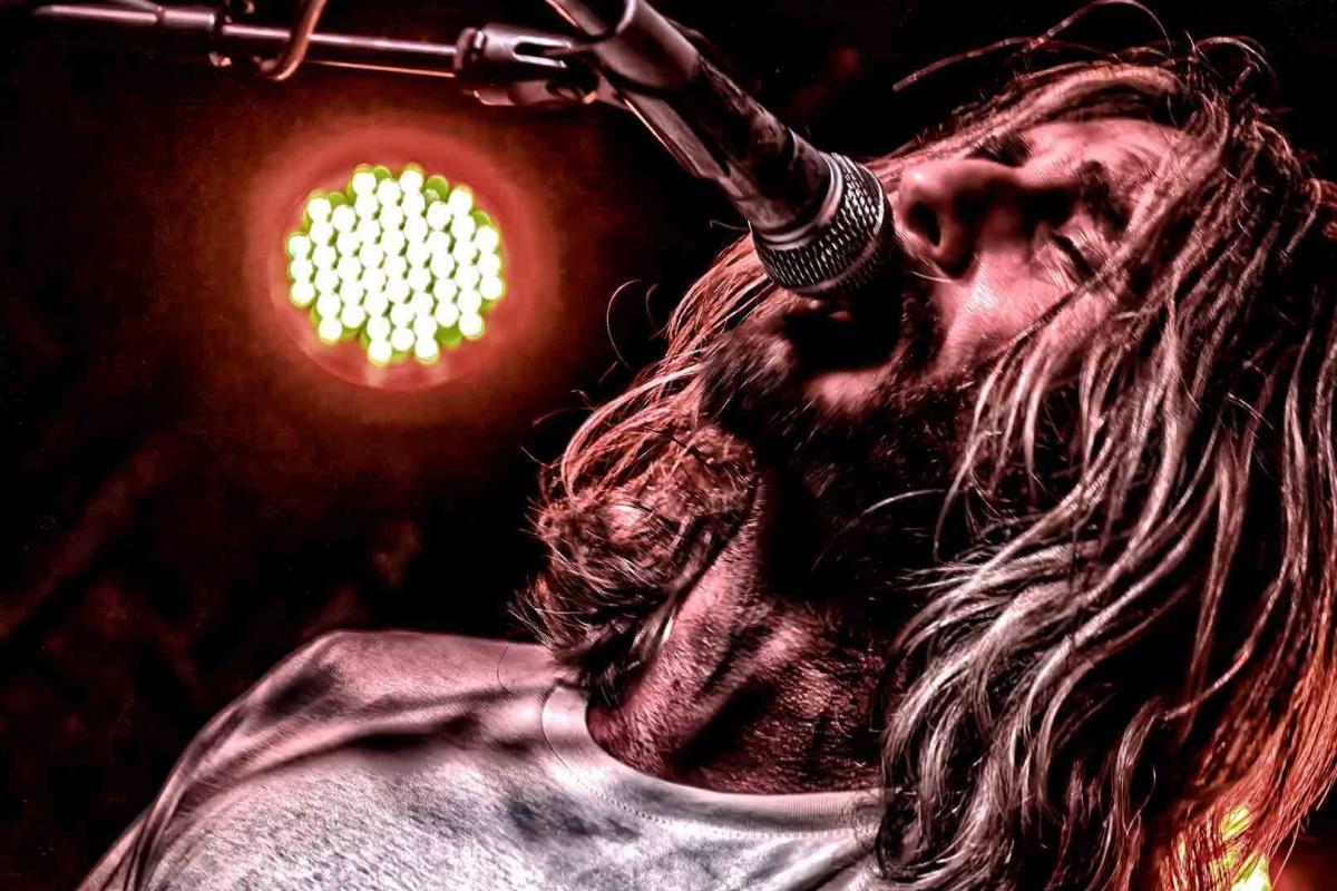 Crónica de Corazones Eléctricos en la sala Honky Tonk, Madrid 29-04-2023