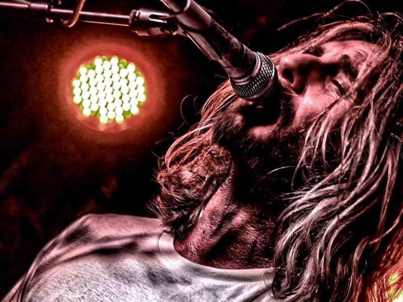 Crónica de Corazones Eléctricos en la sala Honky Tonk, Madrid 29-04-2023