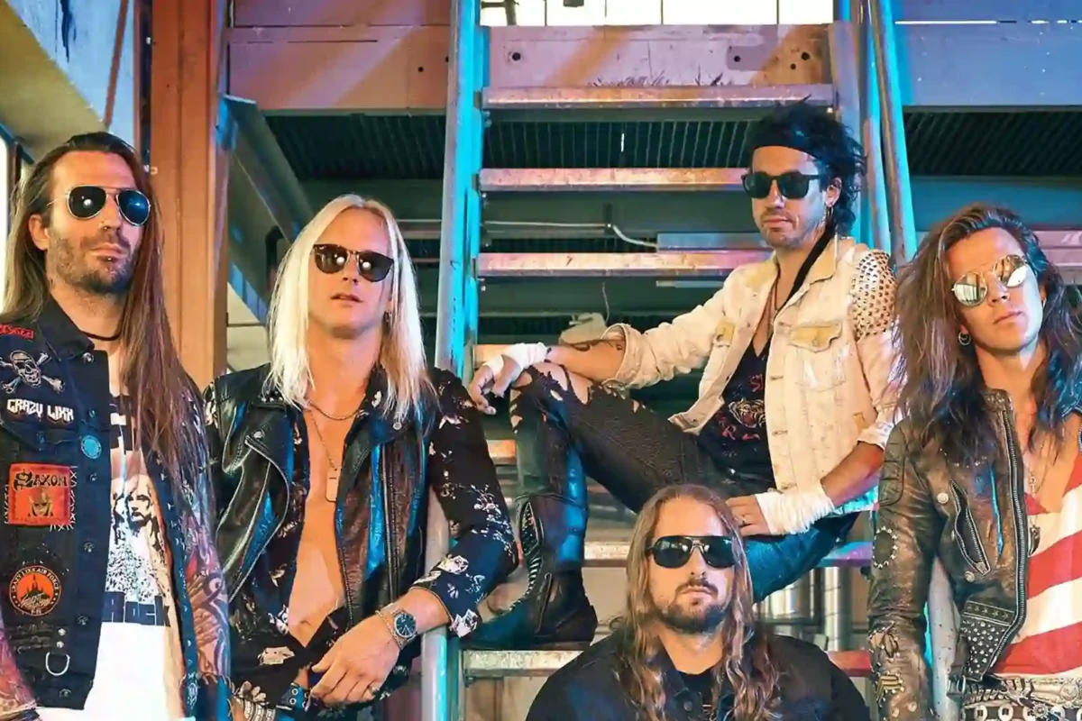 Crazy Lixx, banda acompañante de H.E.A.T. en la gira española