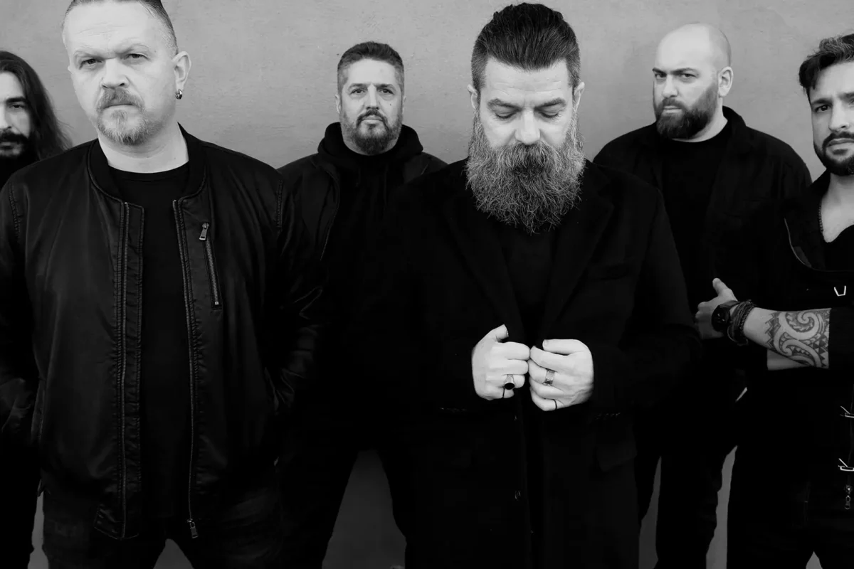 Rome In Monochrome estrena videoclip “Stains”