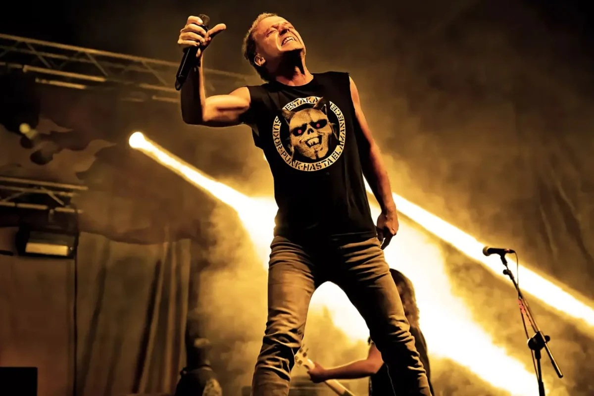 Lendakaris Muertos anuncia gira vigésimo aniversario en el 2024