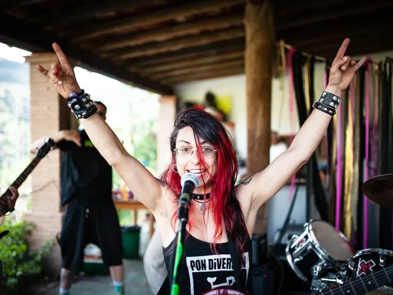 Carmelita Dinamita anuncia las primeras fechas de la segunda parte de su gira “Tú Conduces”