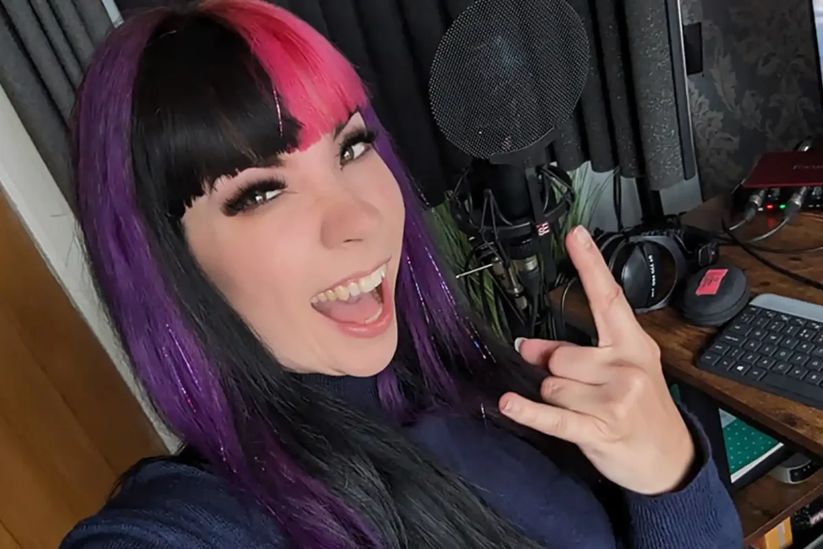 “Hold Tight”, nuevo videoclip de Skarlett Riot