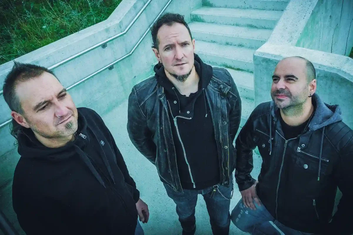 “Pain”, segundo trabajo de Ajariguan