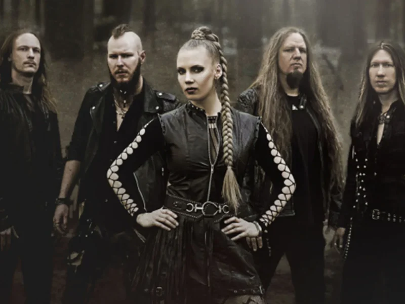 Gira española de Leaves’ Eyes en abril