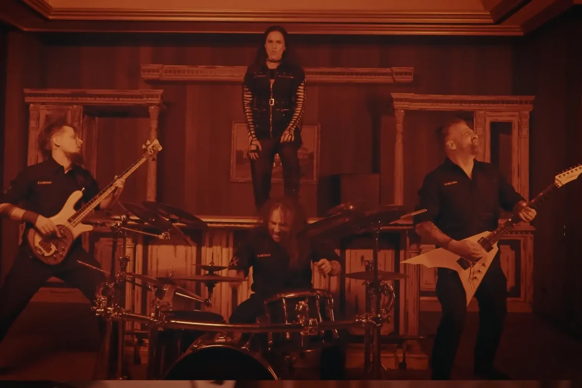 Māra estrena videoclip “Home Bitter Home”