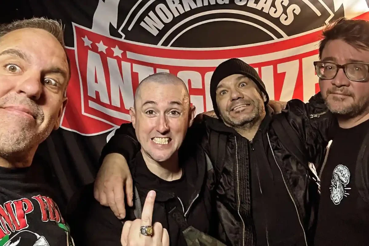 Antagonizers ATL y Azken Sustraiak juntos en el Centro Cultural Niessen (Errenteria, Gipuzkoa)