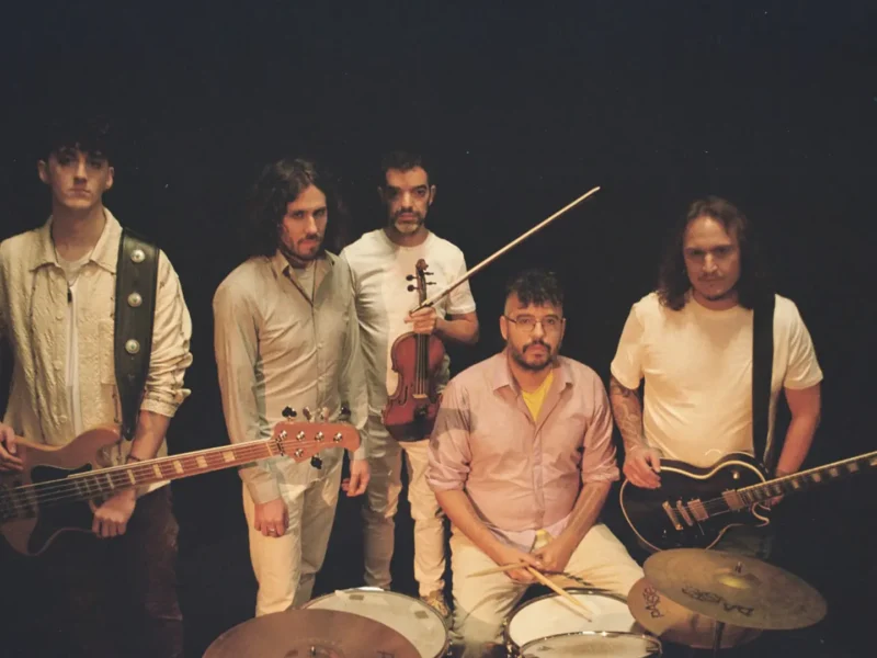 “Malas Hierbas”, nuevo videoclip de Kike M