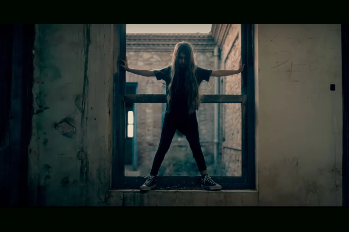 Darknoise estrena videoclip “Universo”