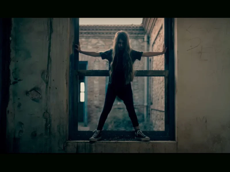 Darknoise estrena videoclip “Universo”