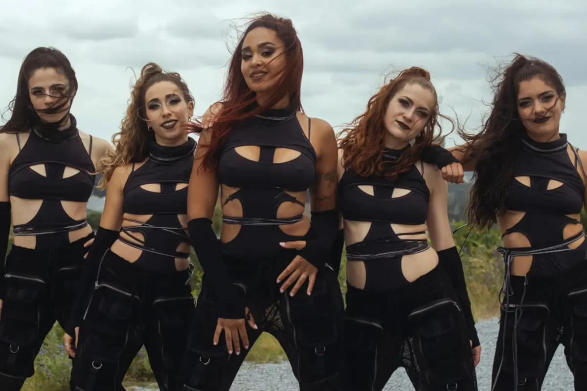 “Surrender”, nuevo videoclip de Ad Infinitum