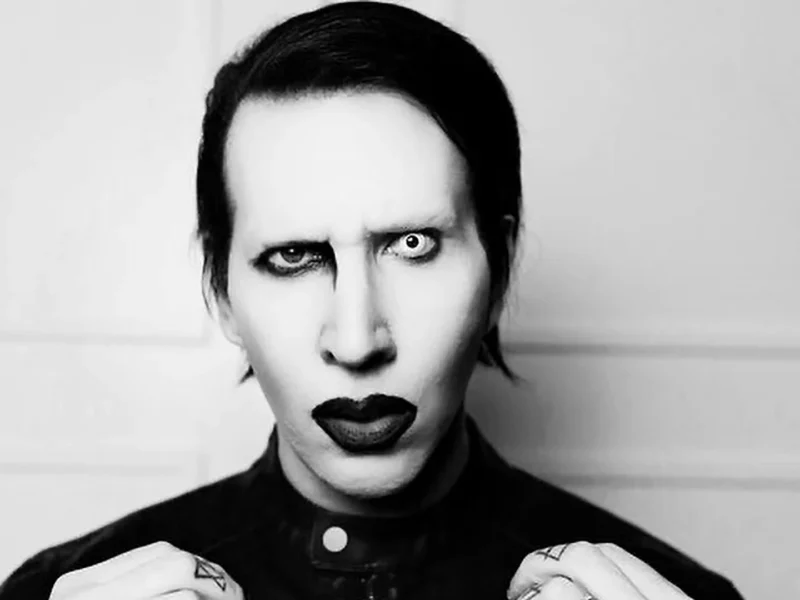 “Raise The Red Flag”, nuevo videoclip de Marilyn Manson