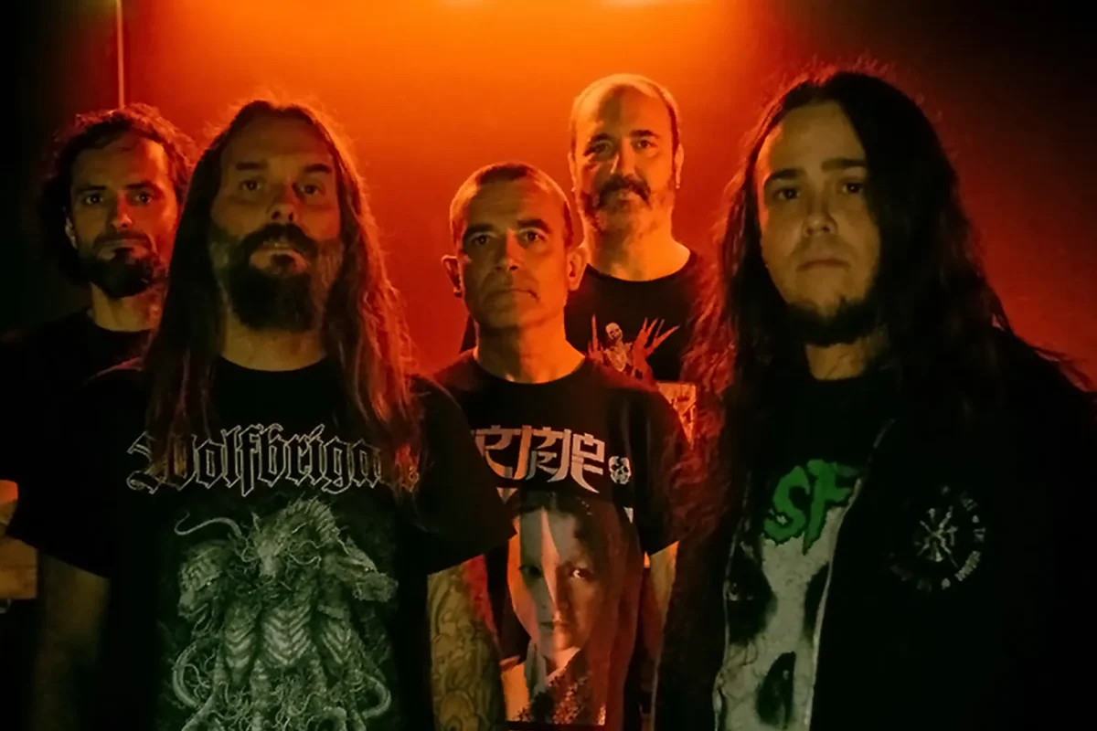 Entrevista a los bizkainos Knives