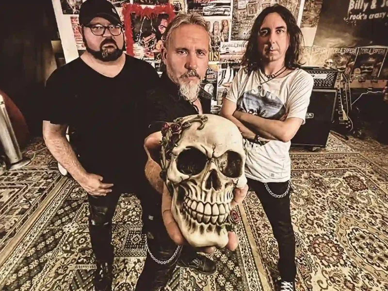 Doble Esfera estrena videoclip “Ricky Rock”