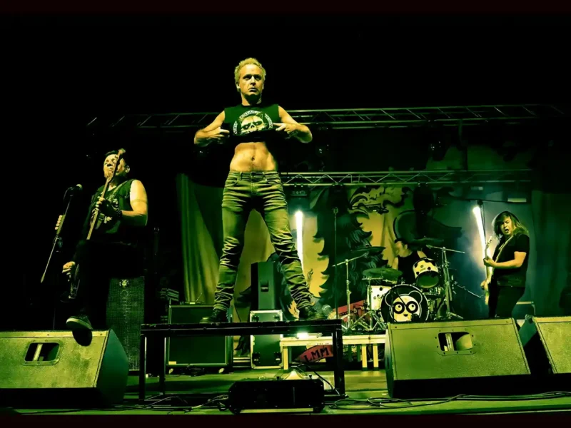 Mini gira mexicana de Lendakaris Muertos