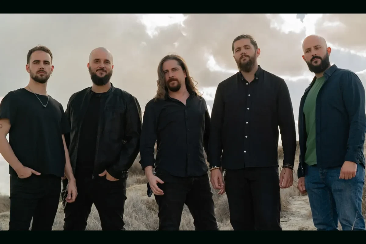 REYLOBO anuncia nuevo disco y single en enero de 2025