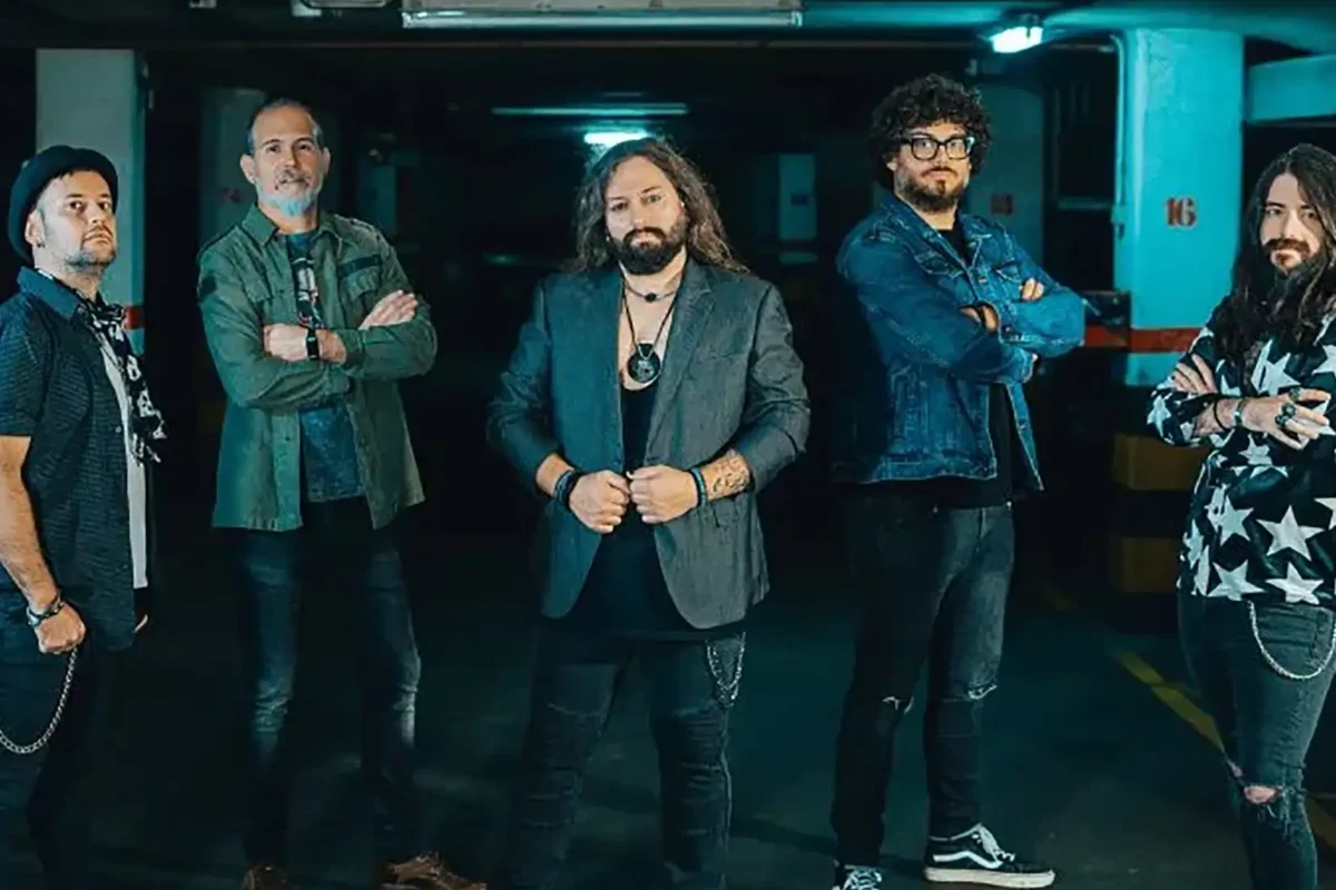 November estrena videoclip “When The Door is Closed”