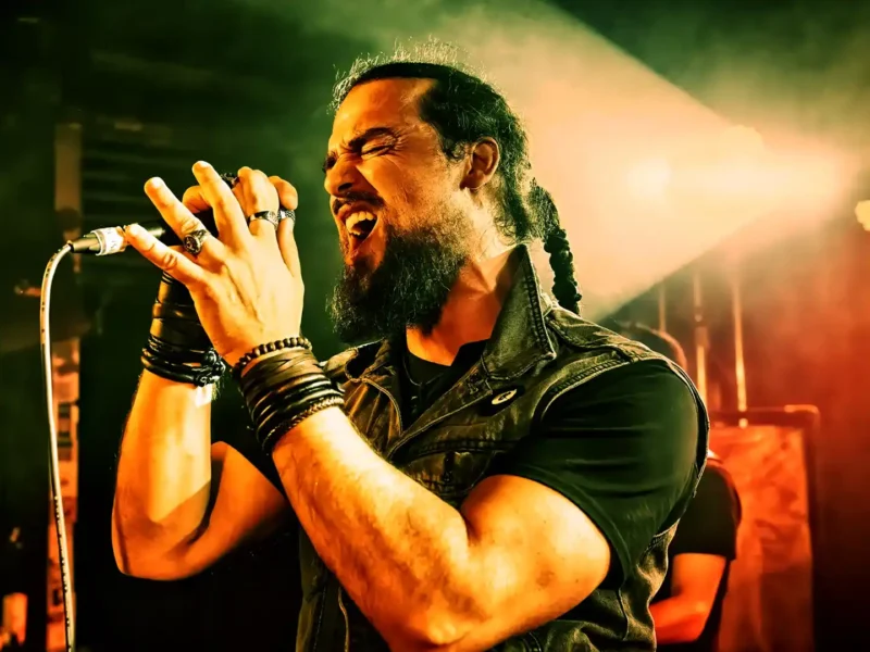 Rise To Fall estrena videoclip “Infinite Crossroad”