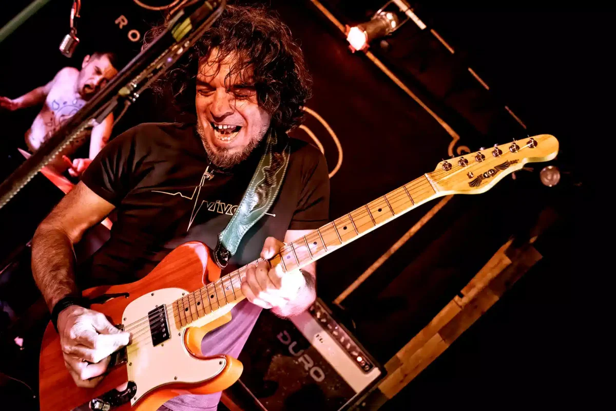 Reportaje de Duro en la Cervecería Abisinia, Gasteiz 19-04-2025