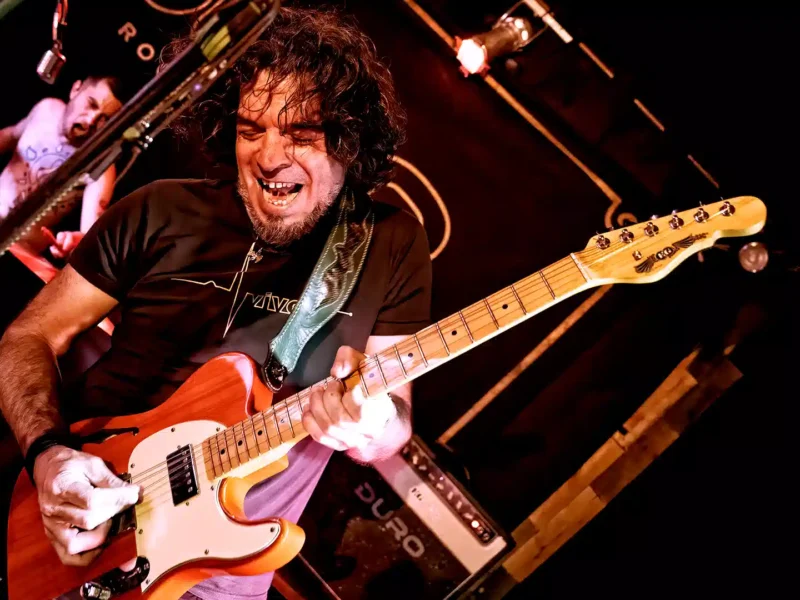 Reportaje de Duro en la Cervecería Abisinia, Gasteiz 19-04-2025