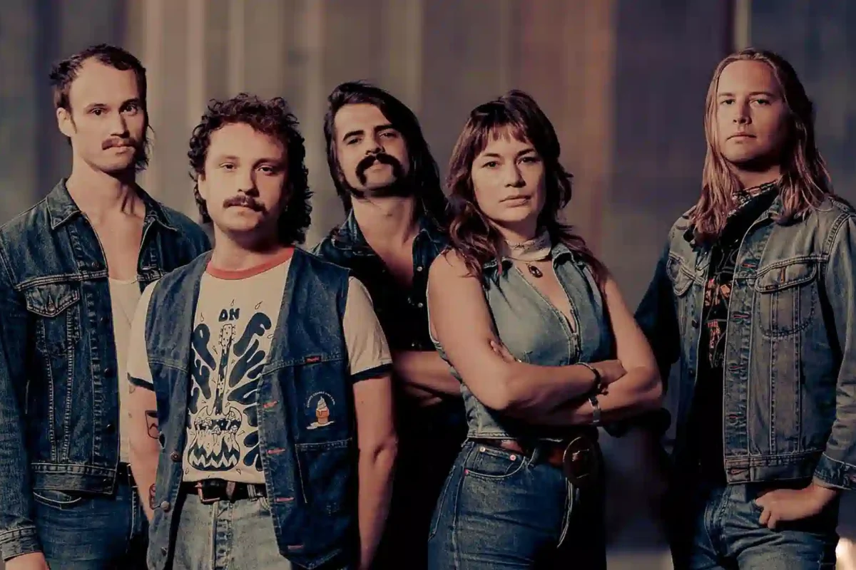 Gira española de The Riven en junio