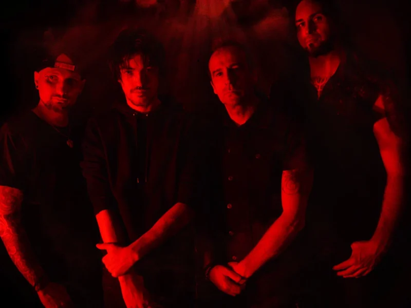 4copola estrena videoclip “Set Me Free”