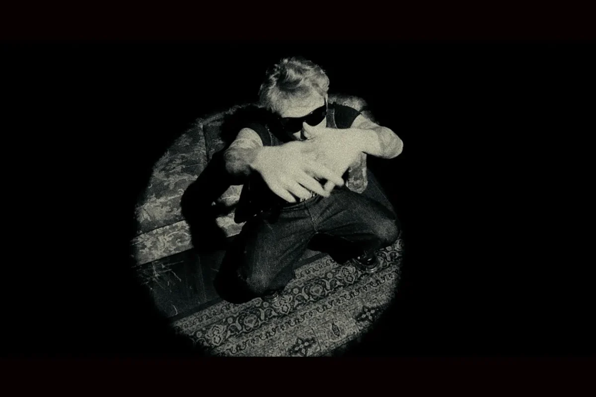 Love Ghost estrena nuevo single “Runnin’ With The Wolves”