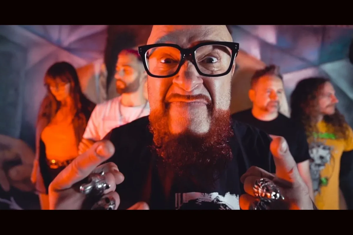 “Punk Forever In The World”, nuevo videoclip de Strawberry Hardcore