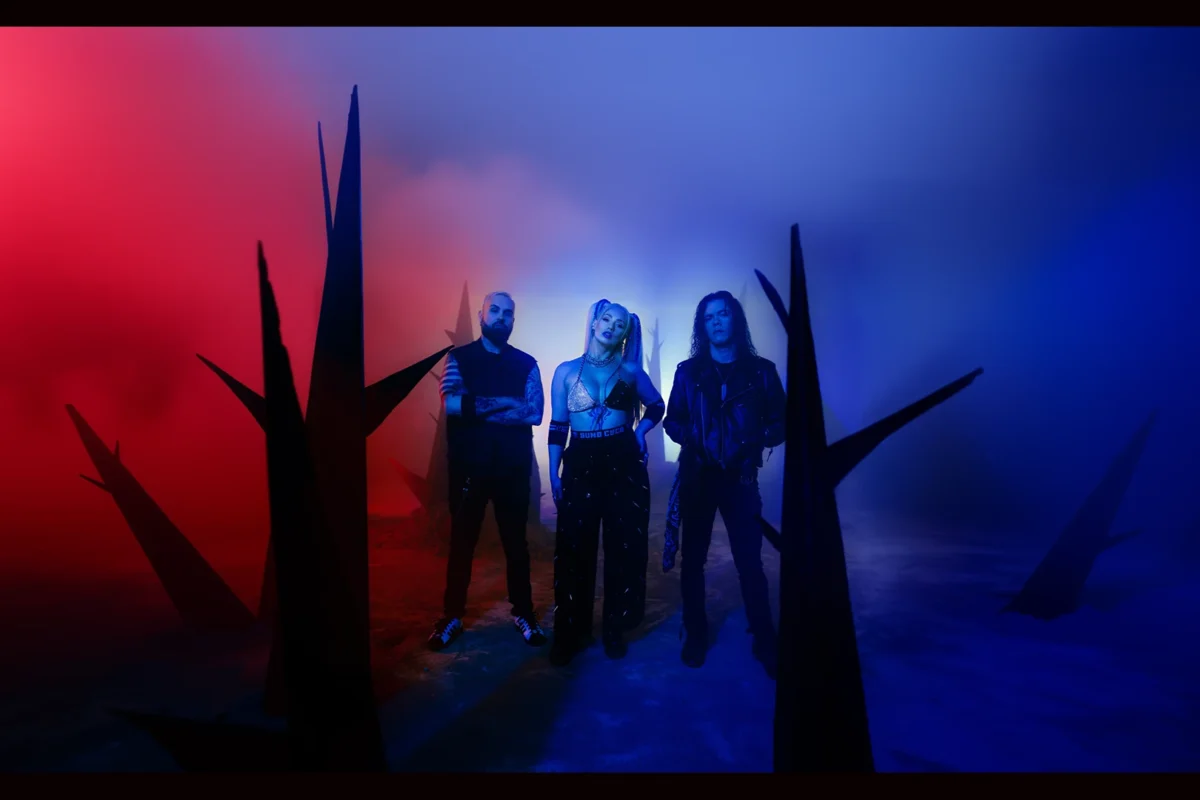 Sumo Cyco estrena videoclip “Villains”