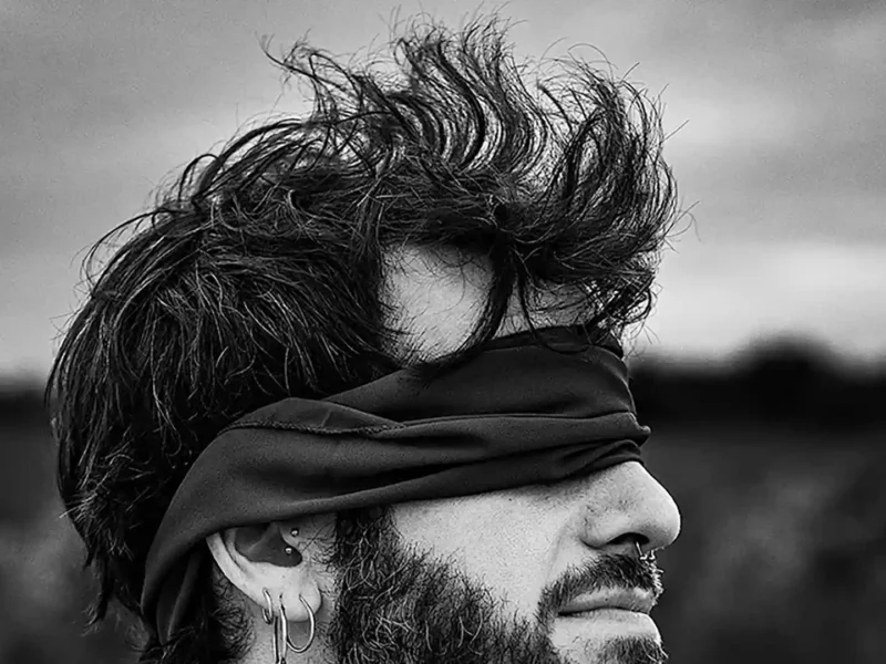 Gato Ventura estrena videoclip “Llévame Más Lejos”