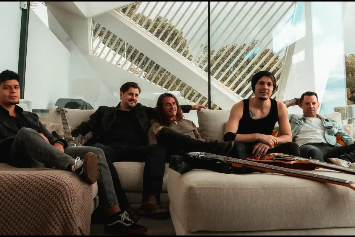 Xathra estrena videoclip “El Cielo También Llora”