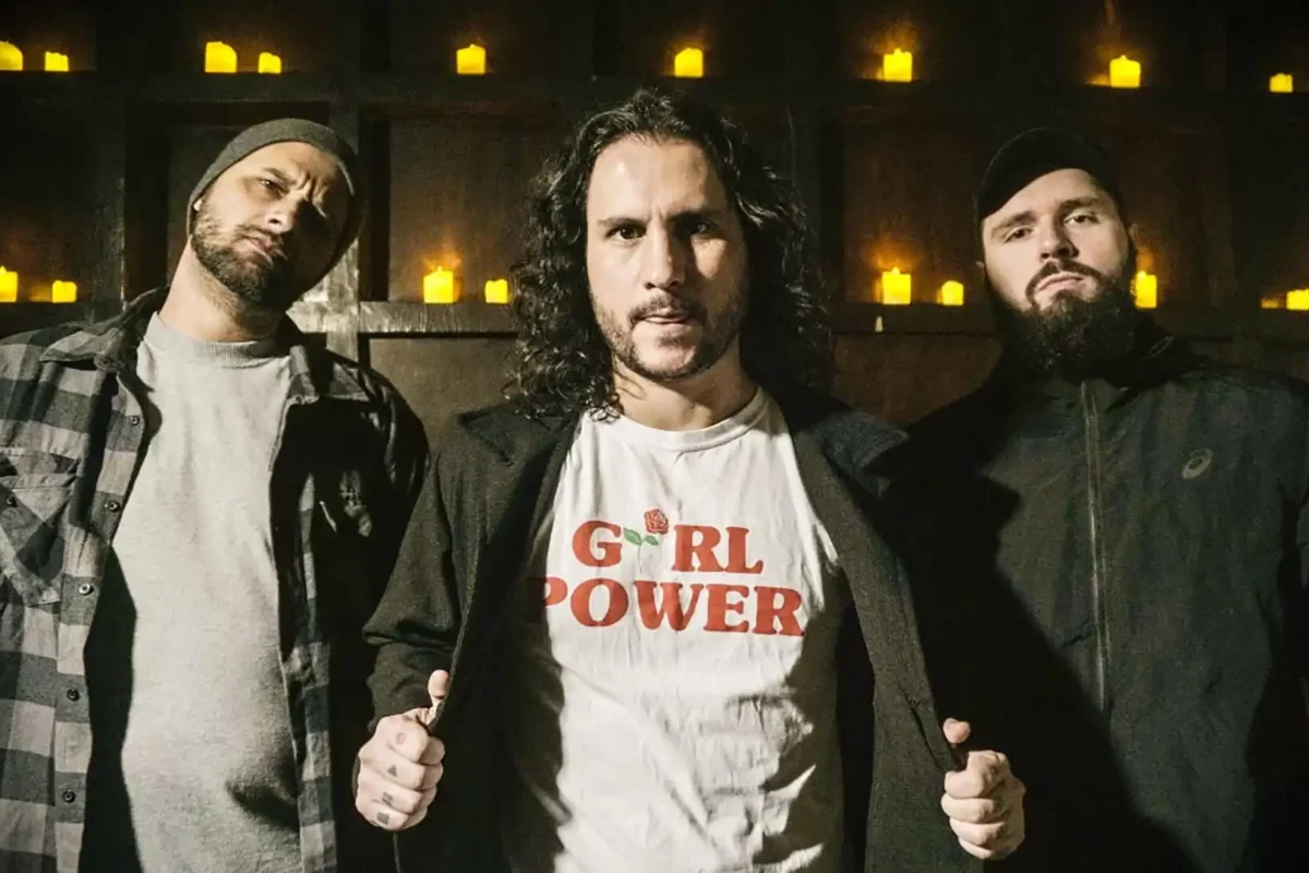 Mad Sneaks estrena single “Dirty Blood”