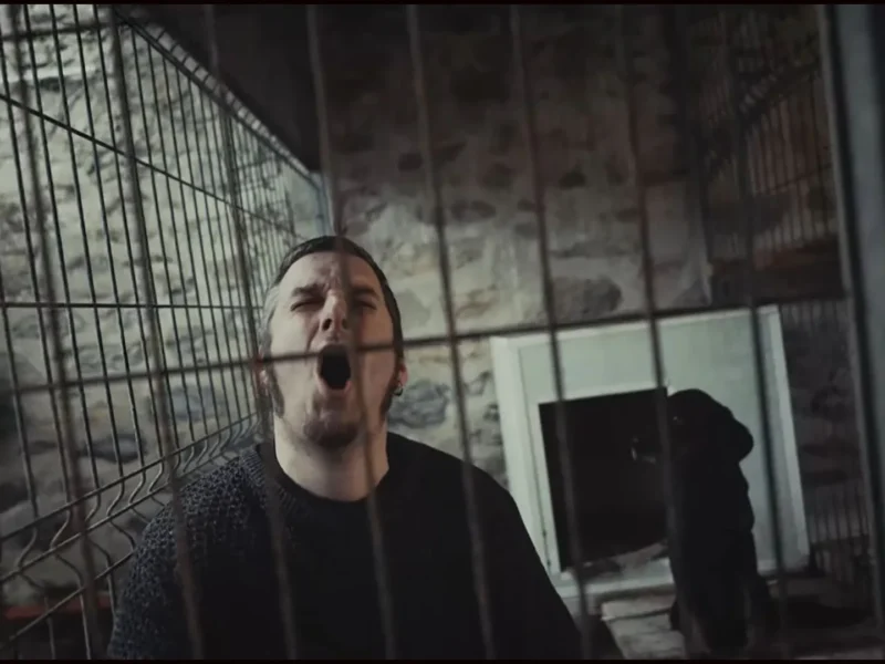 Koltán estrena videoclip “Mira Mis Ojos”