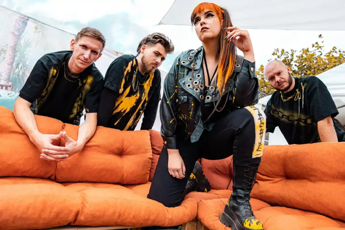 Stellvris estrena single “Silence After Violence”