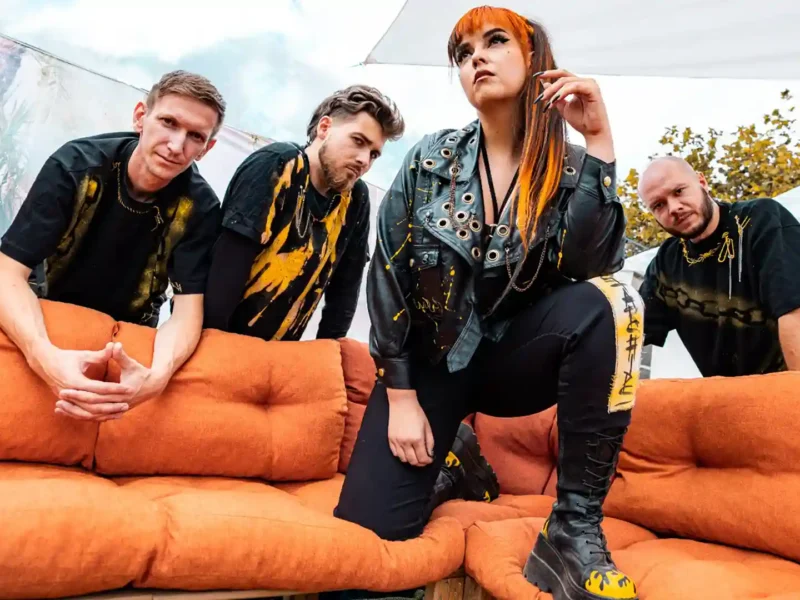 Stellvris estrena single “Silence After Violence”