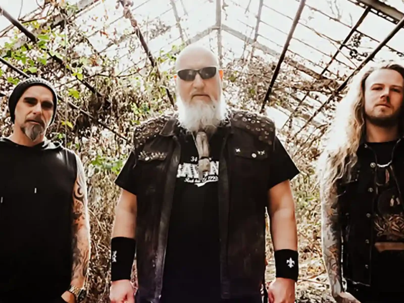 Rage estrena videoclip “Fire In Your Eyes”