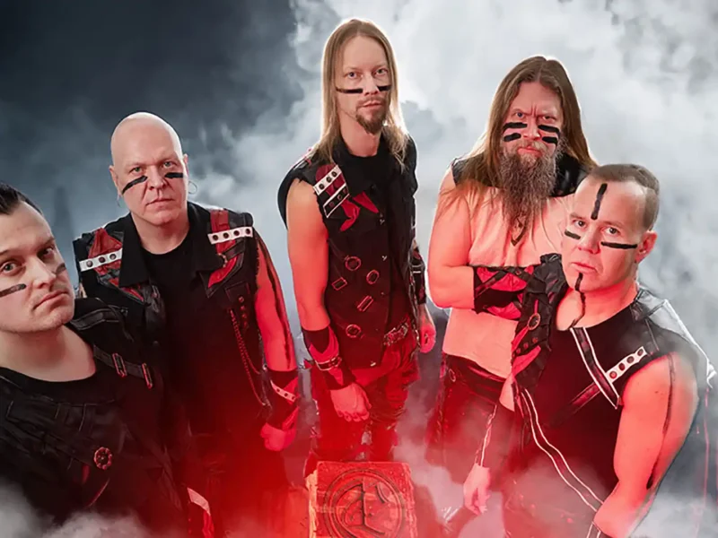 Gira europea de Ensiferum en el 2026
