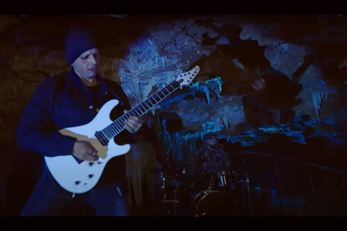 ETJM estrena videoclip “Stuffedflower”