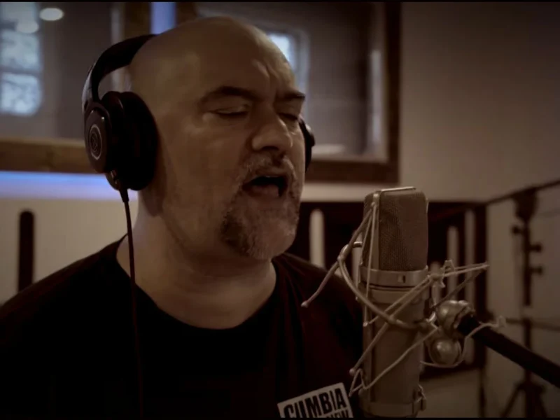 Kaos Urbano estrena videoclip “Quiero Cantar”