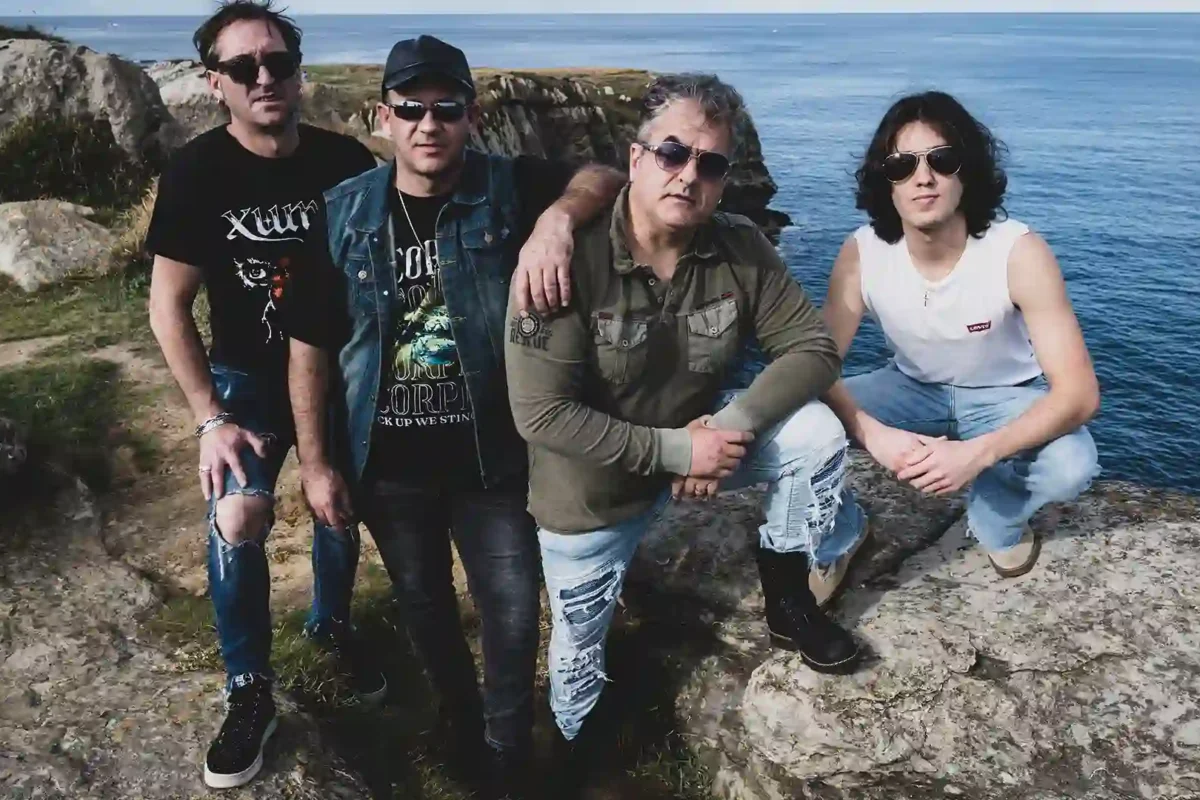 4 de Copas estrena videoclip “Vías Separadas”