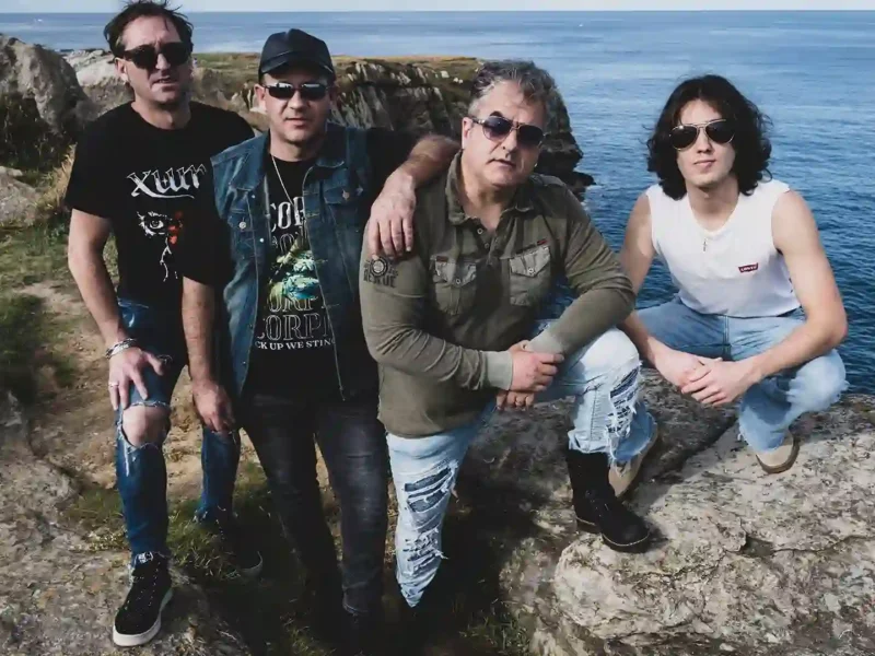 4 de Copas estrena videoclip “Vías Separadas”