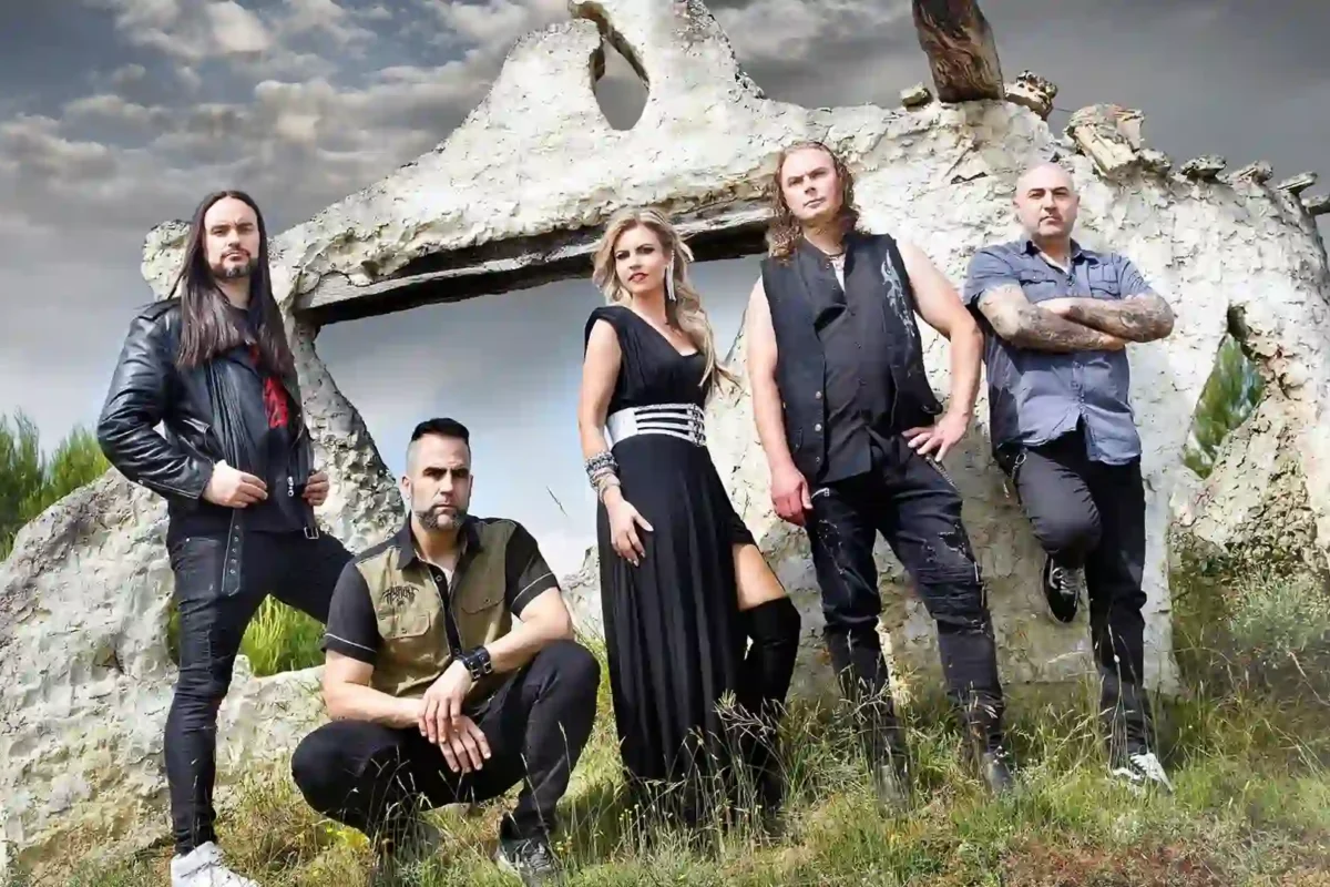 Xtasy estrena single “Too Late”