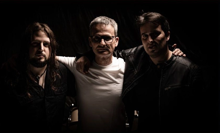 Foto promocional de Disharmonik