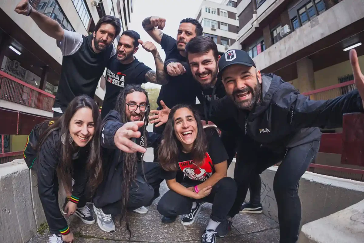 Dakidarría estrena videoclip “A Primera Estrela Que Saia”
