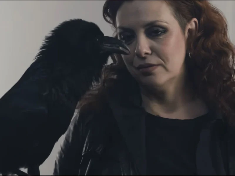 Rabia Perez estrena videoclip “Voyage, Voyage”