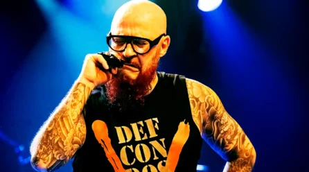 Reportaje de Def Con Dos en Gasteiz 24-04-2026