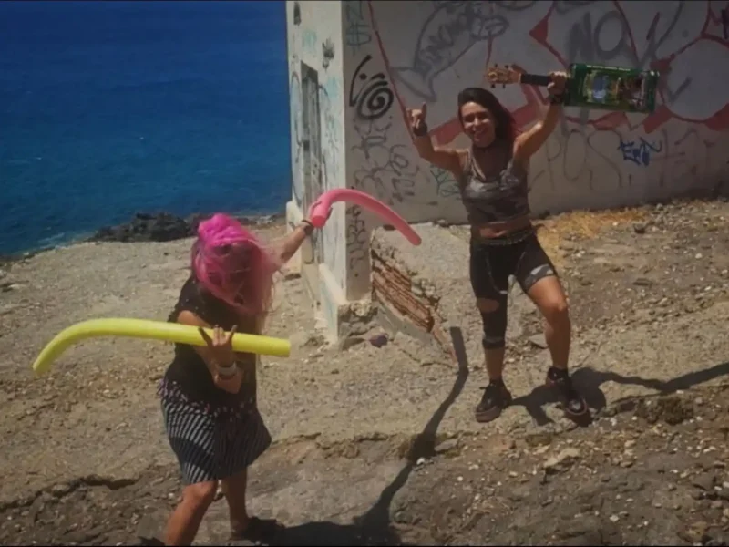 Carmelita Dinamita estrena videoclip “Girls on wheels”