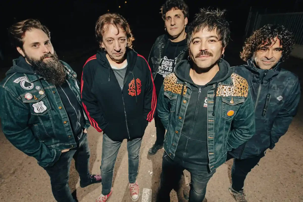 Josetxu Piperrak, Manifa y Shöck juntos en Gasteiz