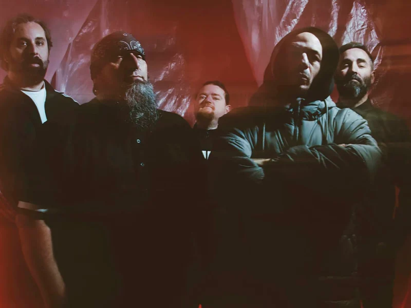 Mügre estrena videoclip “100% MALAFOLLA”